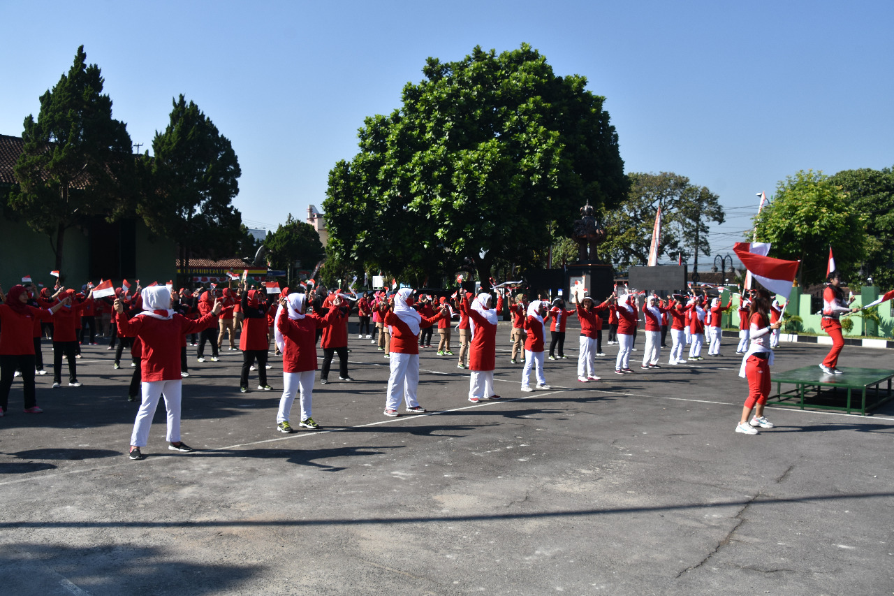 Persit Korem 073/Makutarama Gelar Kegiatan Senam Bersama